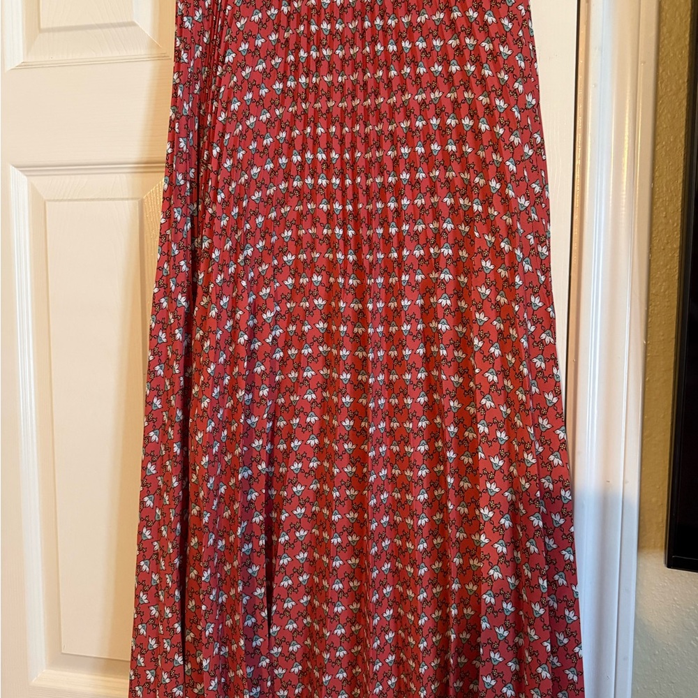 Floral Red Pleated Skirt